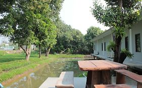 Nai Suan Inn